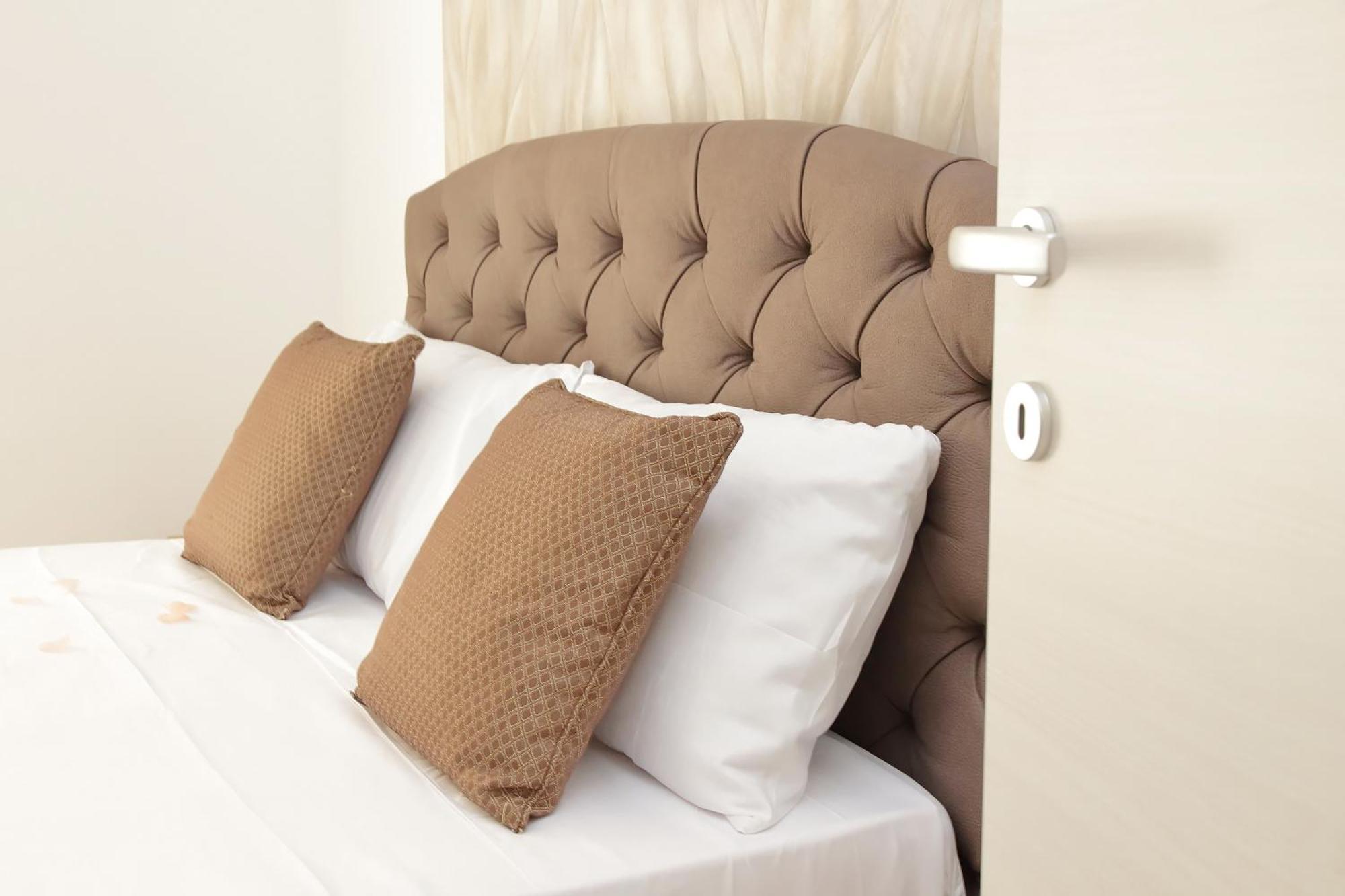 White Wood House Apartment
