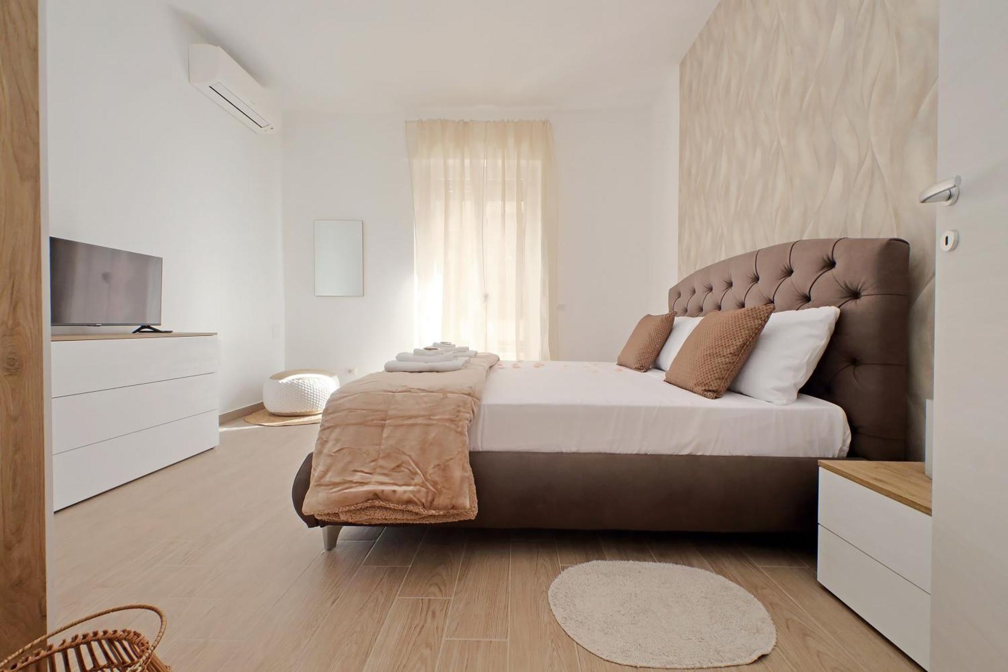 Apartment White Wood House