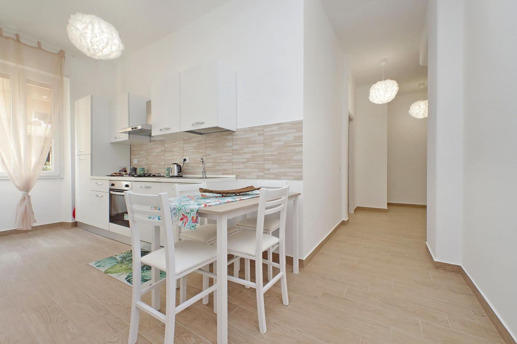 White Wood House Apartment *
