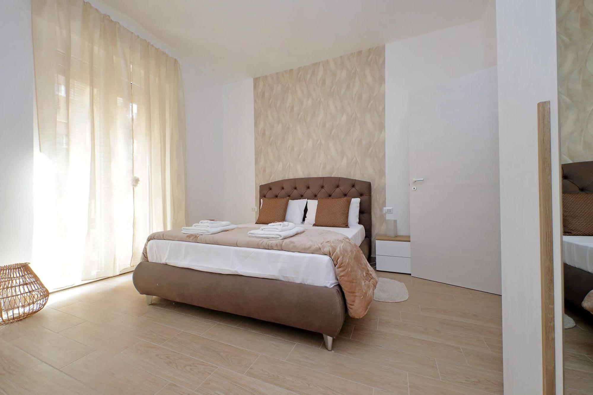 White Wood House Apartment